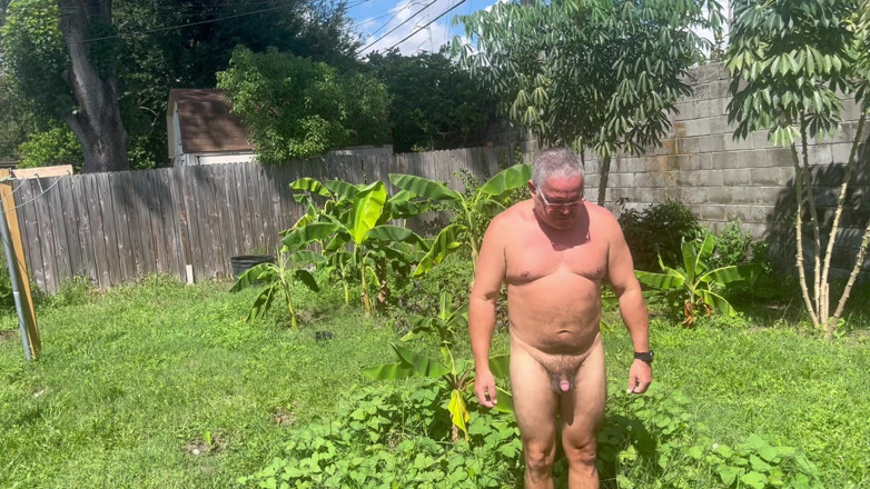 ragil01: Nude in the Back Yard