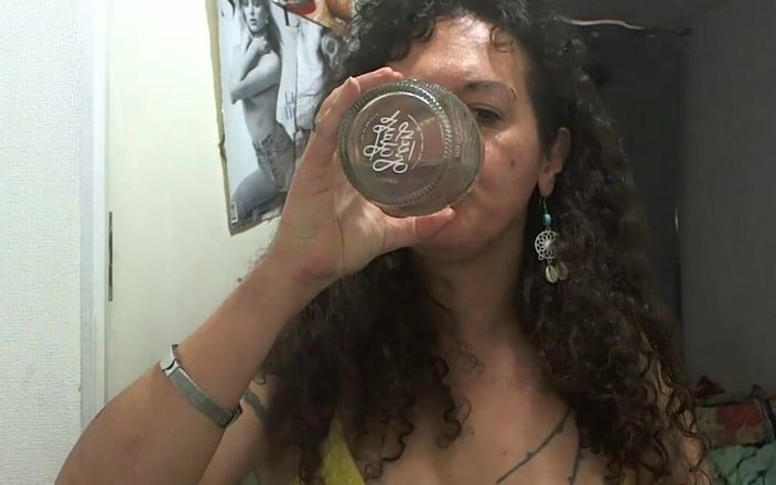 Nikki Montero: Stream spuštěné webkamerové show