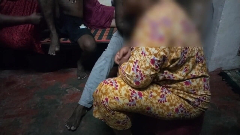 Benita sweety: Tamil vorbind murdar - gangster