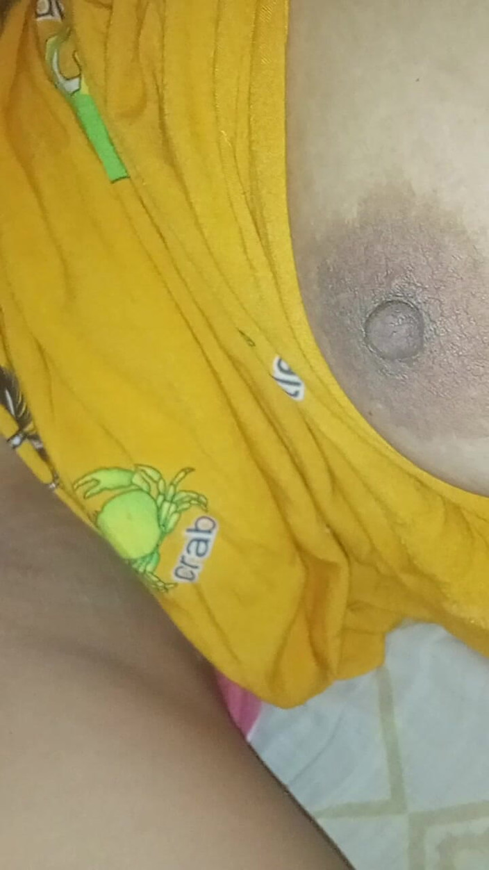 Mom24: Relaksująca zabawa z teściową, podczas gdy teść je