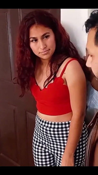 Ma voisine brune à gros cul pense que je suis gynécologue - elle a une chatte crémeuse - Alexgarciaporn