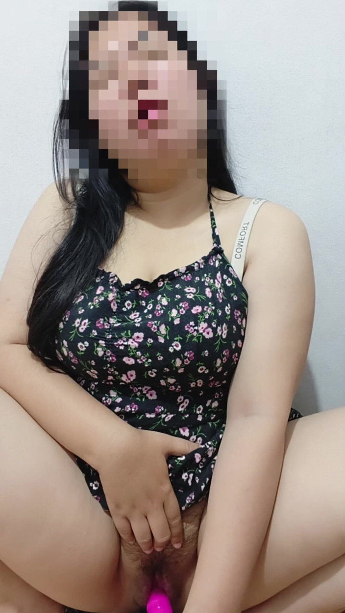 Purple sex: Frumoasa soră mare tocmai a venit dintr-un sat mic