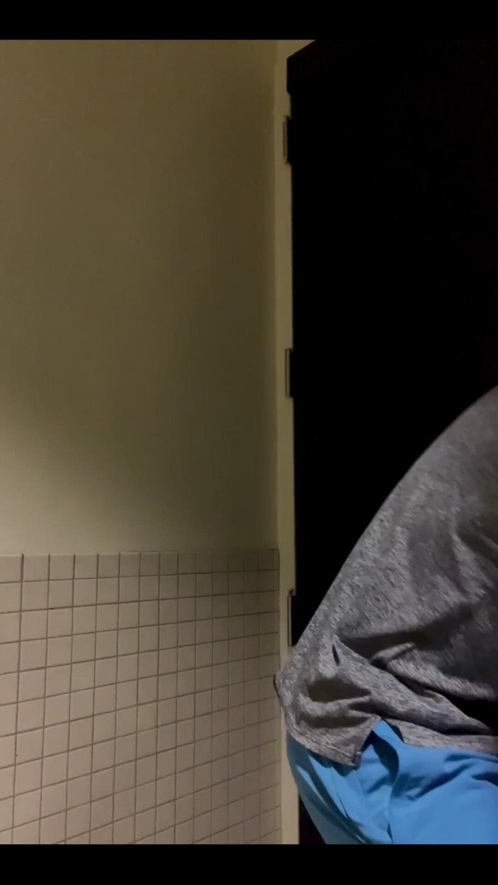 Jay Stroke: Changing for My Workout