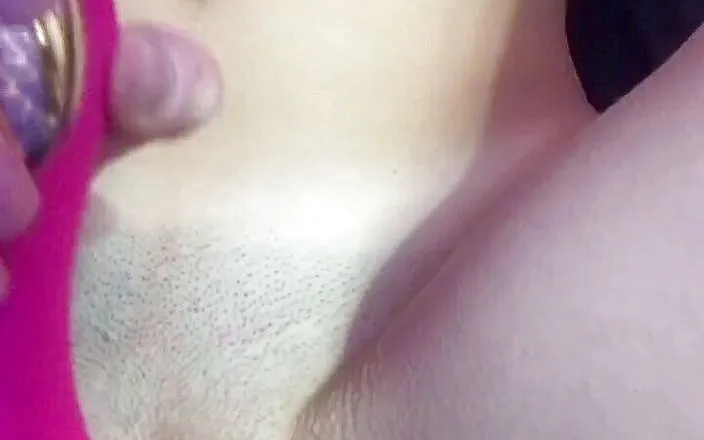 Not White Cat: Sensual solo fingering from NotWhiteCat. Closeup