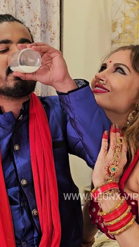 Desi Dulhan Pizdă umedă în prima noapte sex dur