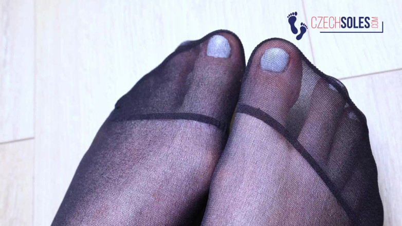 Czech Soles - foot fetish content: Her Feet Won't Stop Growing