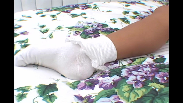 MMV BEST MOVIES AND CLIPS: サンシャイン・ニーはオナニーとエッチなオーガズムが大好きです