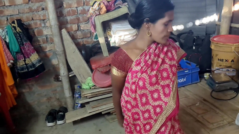 Localpron1: रुकिया भाभी का अपने पति के साथ सेक्स