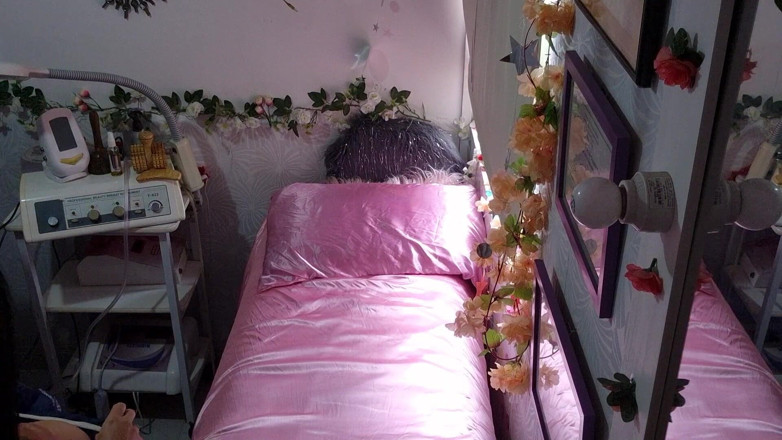 AlejandraPalacios: Я сказала, что собираюсь на массаж, просто не упомянула, что массажист мужчина