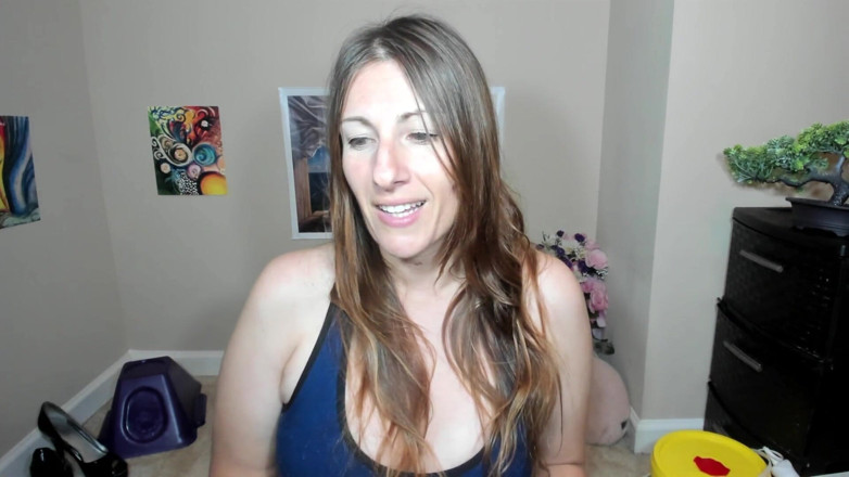 Victoria Lotus: Ben's Cock Rating 6 Out of 10