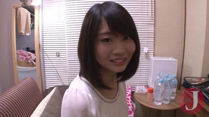 Asian happy ending: Чарівна азіатська краля писяє в штани