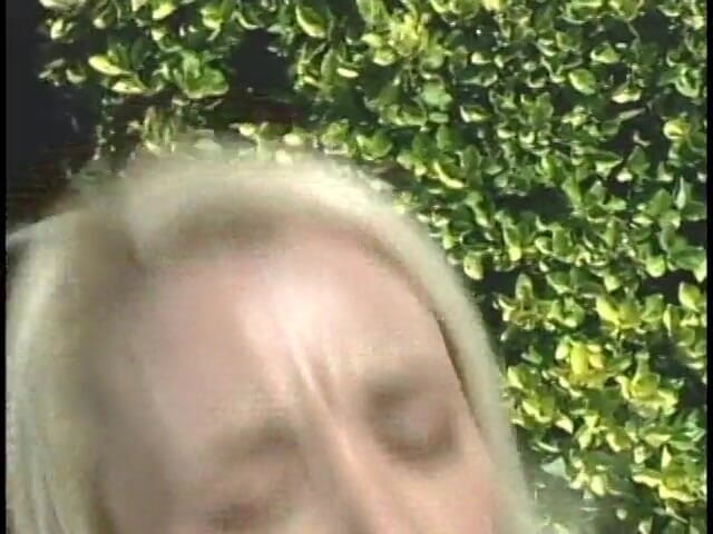 Outdoor Fucktivities: Anal white teen getting ass fucked