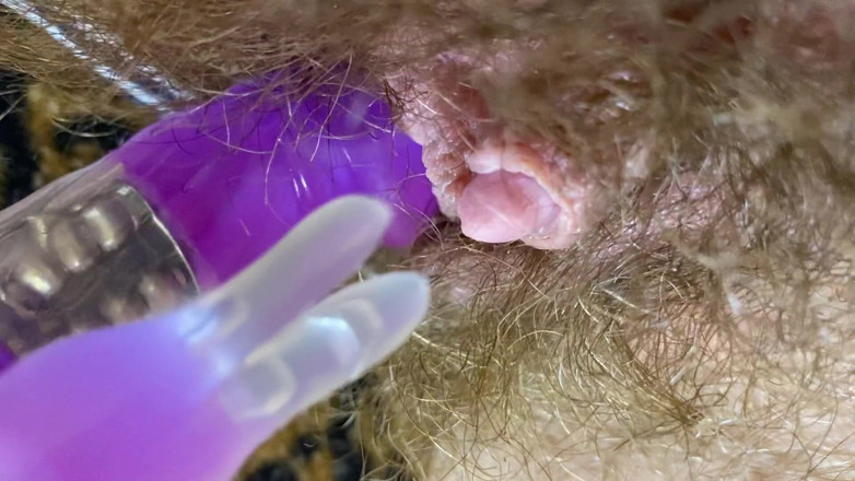 Cuteblonde666: Bunny vibrator test masturbation POV closeup