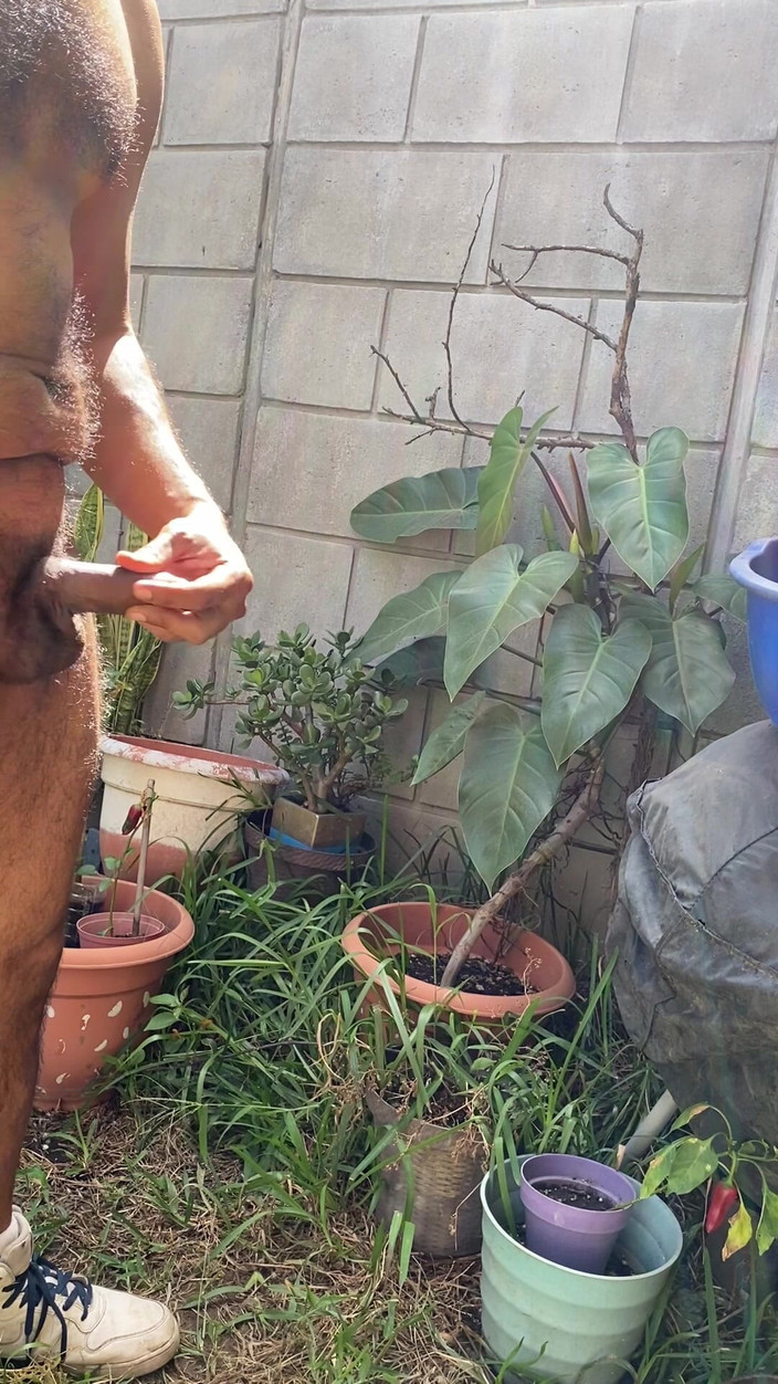 KING_TiBURON: Sục cu một mình trong khi tôi rám nắng bên...