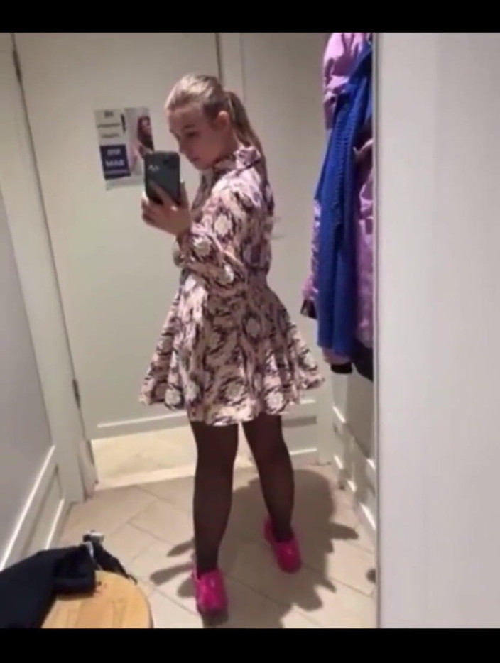 JuiceLussie: Halkın içinde oral seks