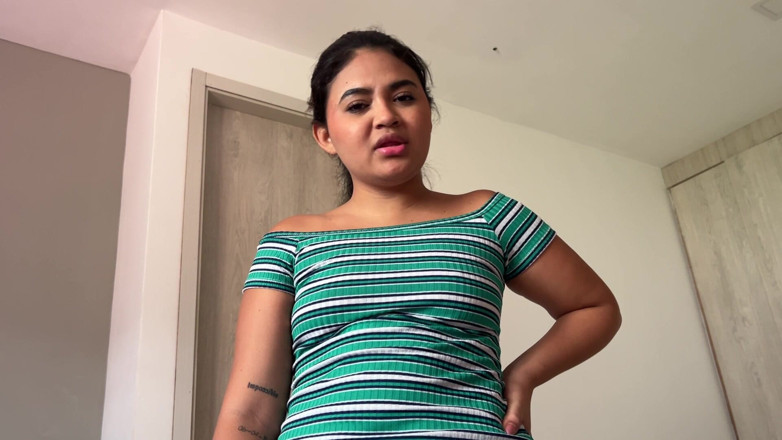 Yohamedi: 继妹让我离开她的男朋友，但她必须先做点什么