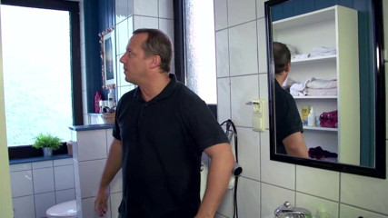 Deutschland porn: Anal hot moment of busty German stepmommy Urlauber