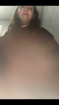 Bb, Look at the Cool and Hot Secrets My Toilet Hides.