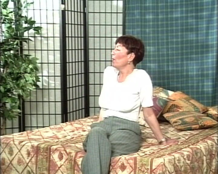 90s Lesbian sex: Pelacur koneksi memek mentah #6