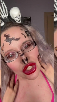 Je bent niet haar man - je bent mijn mietje-bankrekening met een grote lippenfetisj