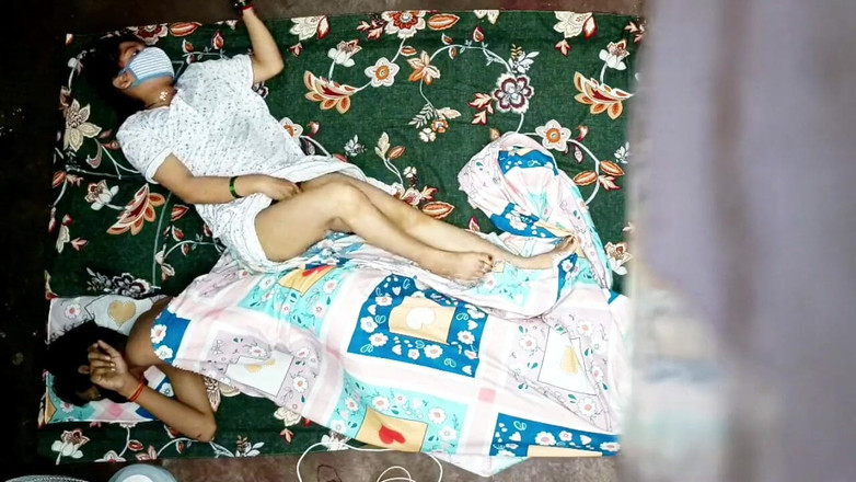 House stage: Ibu tiri India