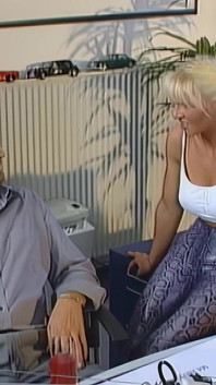 Blonde Bombshell Deepthroats Massive Cock Hungrily
