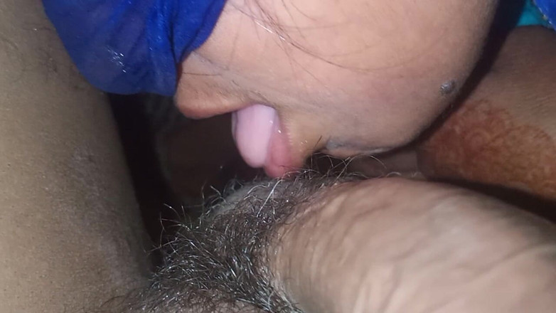 skkumari257: Mms penghisap zakar awek seksi molek