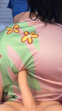 Nico Robin cosplay che eiaculano con il suo dildo e si siedono sul tuo cazzo