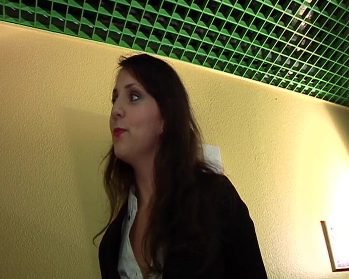 Filles Francaises: Verbluffende Franse pop dubbele penetratie in de massagesalon