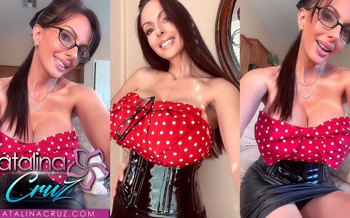 Catalina Cruz VR: Catalina Cruz - Pin up Playtime