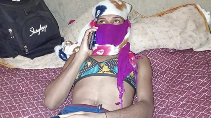 Indian Hijraji: Pooja langsung mengundang tetangganya ke rumahnya dan memuaskan dahaga pantatnya