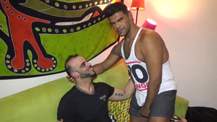 MALIK THE ARAB FUCKER XXL: Sexy Arab fucked raw by Leon xxl