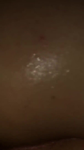 MzKiTTy91: Femeie albă cu cur perfect futută pe la spate de...