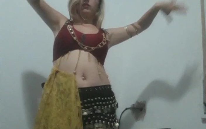 Bad girl sex: Blondă argentiniană dansatoare din buric