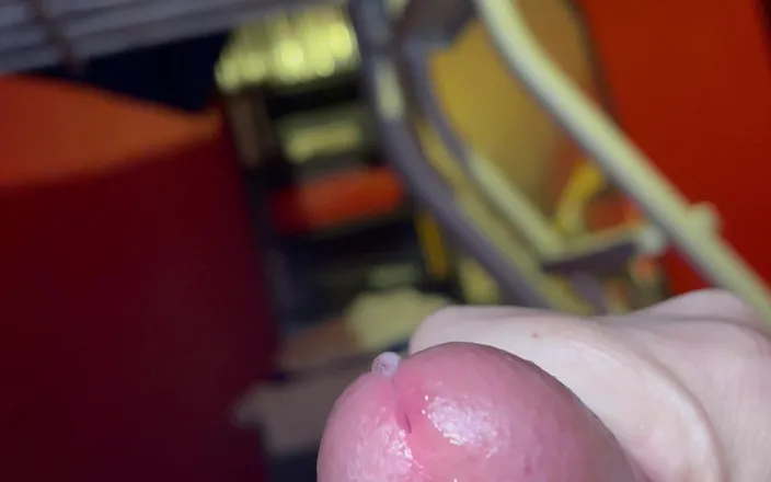 Stephenmodel50: Relaxing Wank