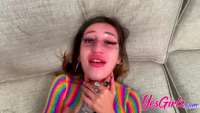 YesGirlz: Tetovaná holka Anna Chambers šuká hardcore
