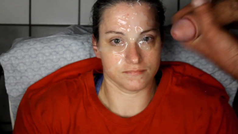 Dirty Dees: Homemade Amateur Cumslut Taking Loads to Her Pretty Face