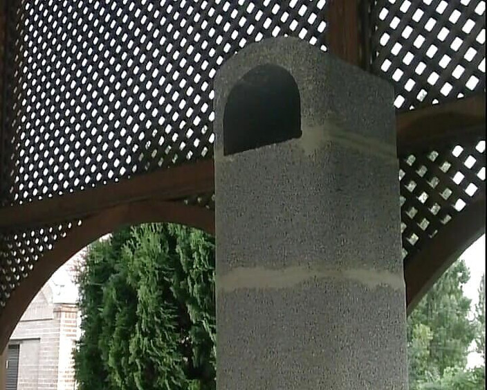 Deutsche Camgirls: ドイツからの素晴らしいブルネットの女性食べる温かい精液の後ろに