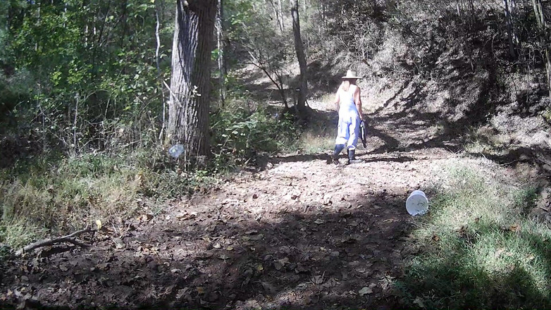 Mountain Mama 1: Górska Stepmama idzie na spacer przyrodniczy