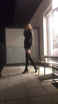 Nadine Johanna: ホット女装ナディーンプラッハー