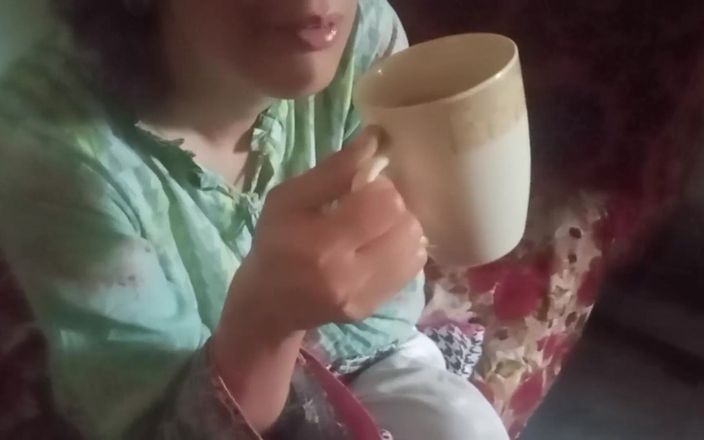 SHAKRATASNEEM: Desi styvsyster sex med styvbror