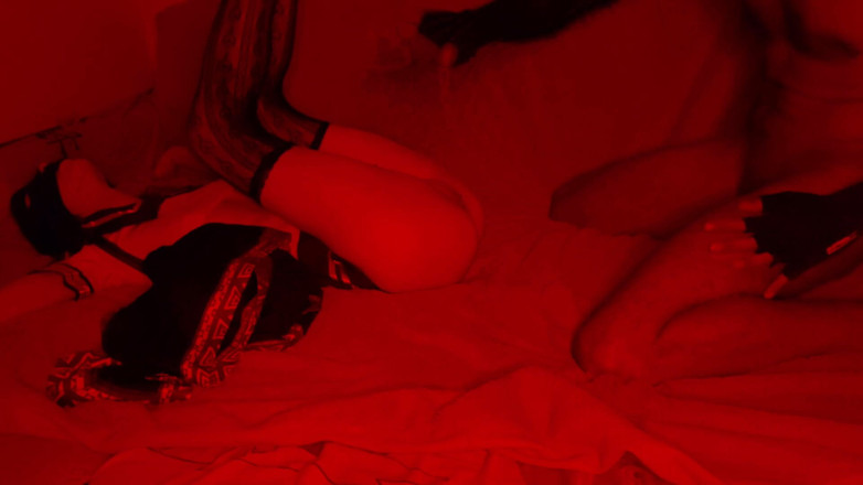 VaniChoko: BDSM ヴァニがチョコにさらされる