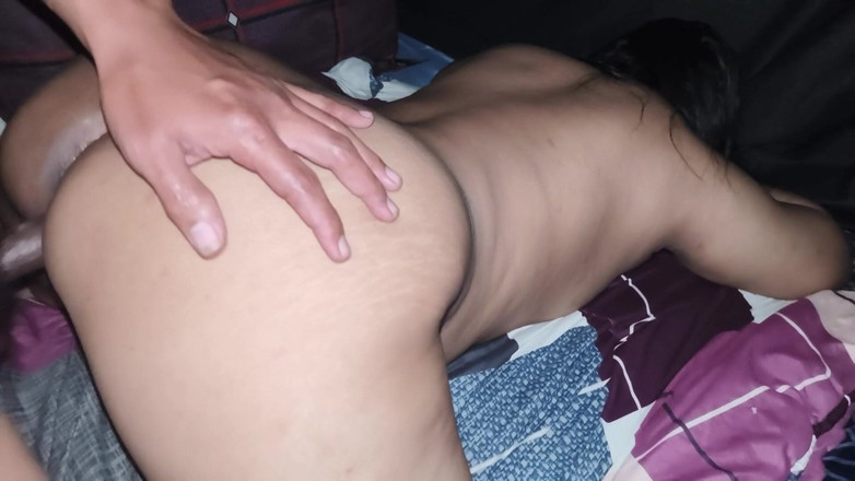 Desi Natalie: 보지에 있는 최신 인도 포르노 크로트