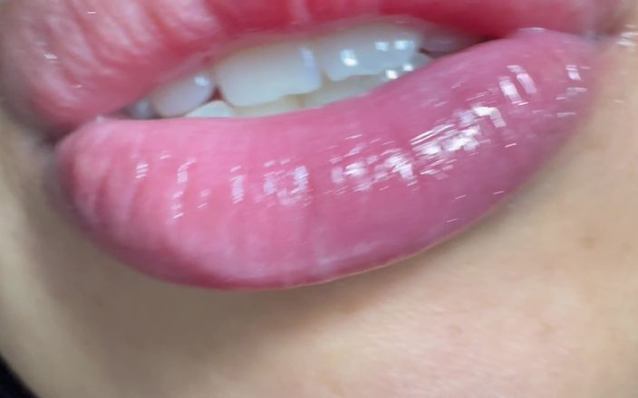 Asmr_mouth: Riesin nimmt diesen kleinen mann in den mund