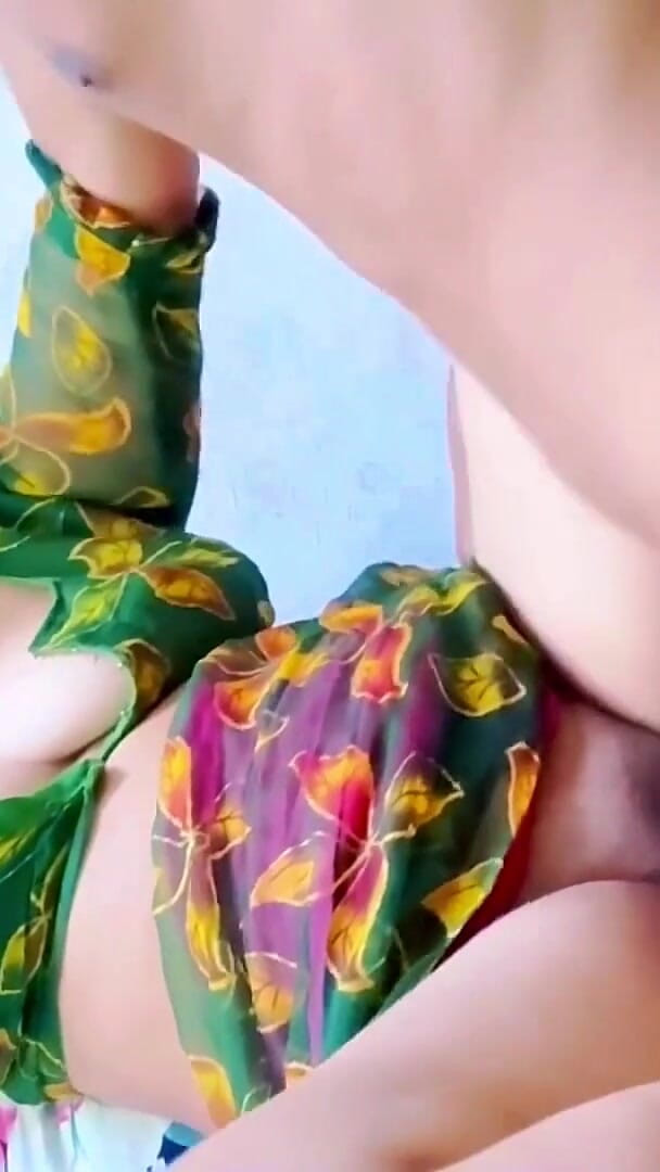 Your_aisha: デシ村の地元ティーンガール、とてもタイトなホテルの膣セックス動画 XXX動画