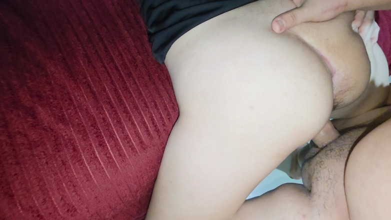 Wild fetish: Üvey kız kardeşim evde yalnızken onu sikmeme izin veriyor bölüm 2