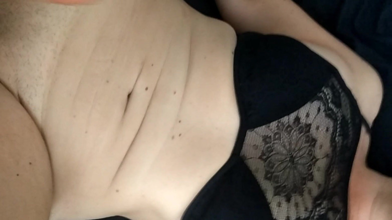 Sofy13: Mmm jag älskar att få sperma, den värmen flödar över min kropp