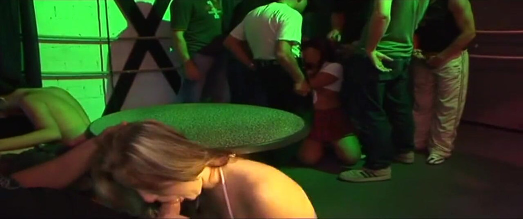 Milfed retro: Wild Club Orgy with Horny Babes Sucking and Licking Everywhere