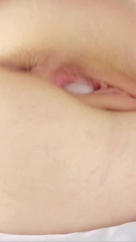 Quickie pagi-pagi - memek merah muda dicrot di dalam