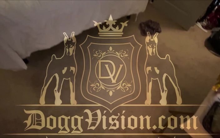 DoggVision: Puño en primer plano , peluda chorros de pelirroja
